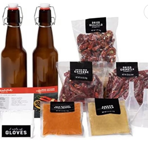 Gift Idea l Beer Infused Hot Sauce Making Kit - Picture 2 of 5